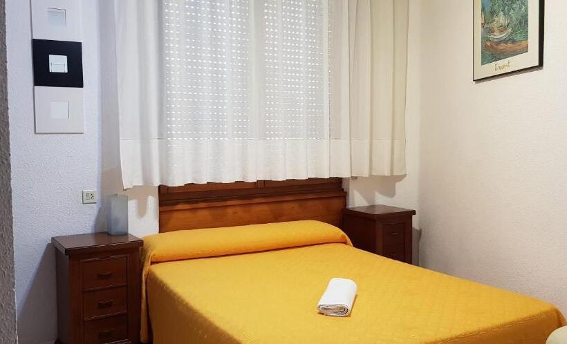 غرفة قياسية فردية, Pension Salamanca