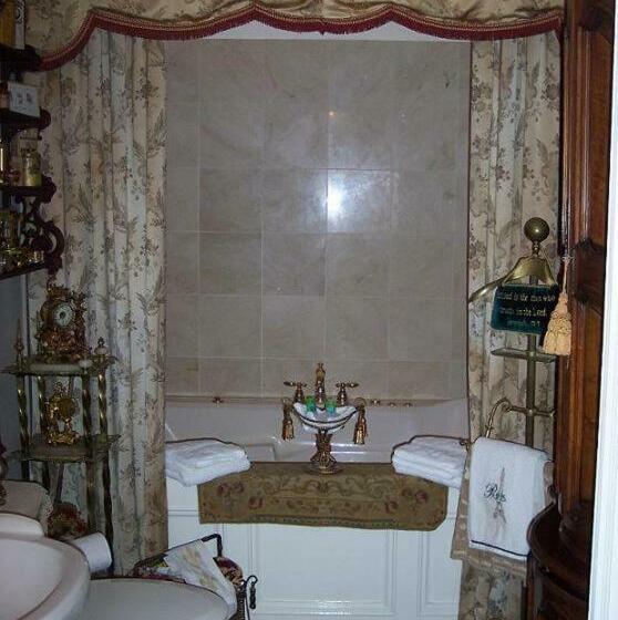 سوئیت مستر, Shadowlawn Bed And Breakfast