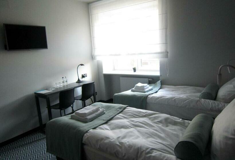 اتاق استاندارد, So Stay