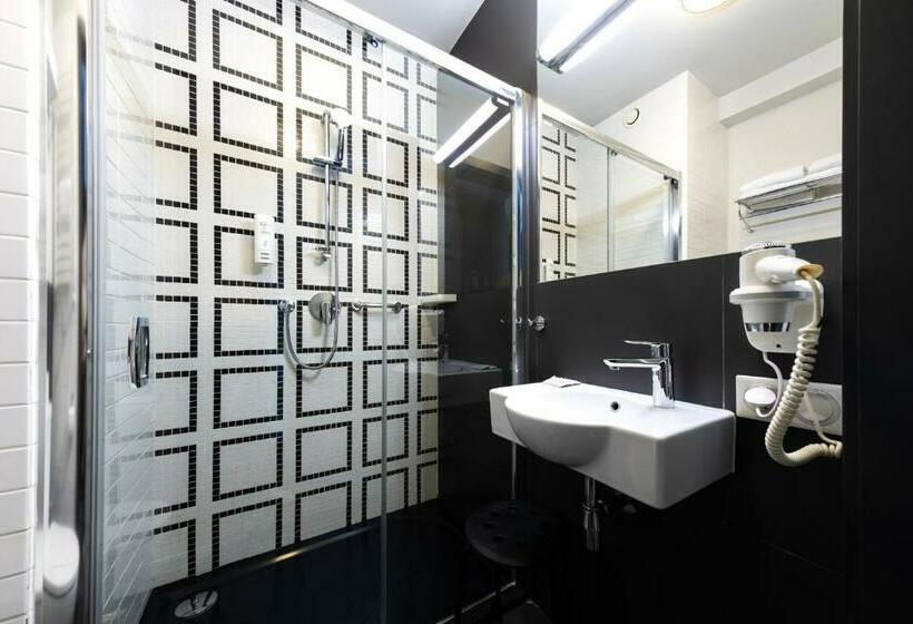 اتاق لوکس, So Stay