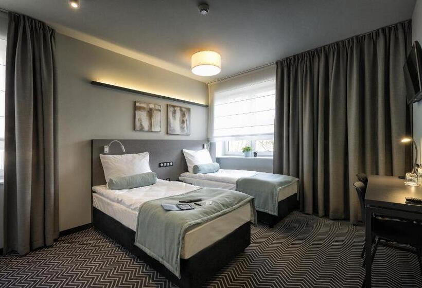 اتاق استاندارد, So Stay