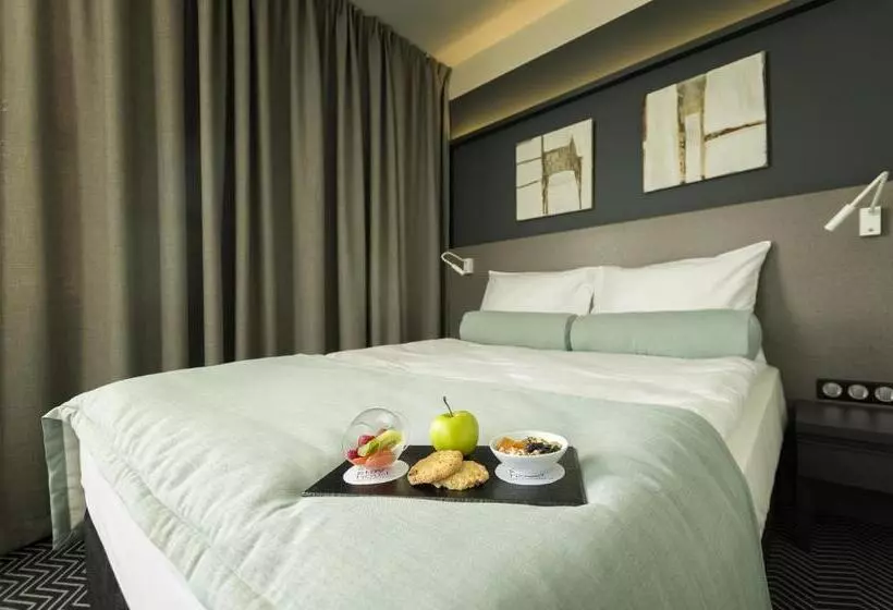 Standard Yhden Hengen Huone, So Stay