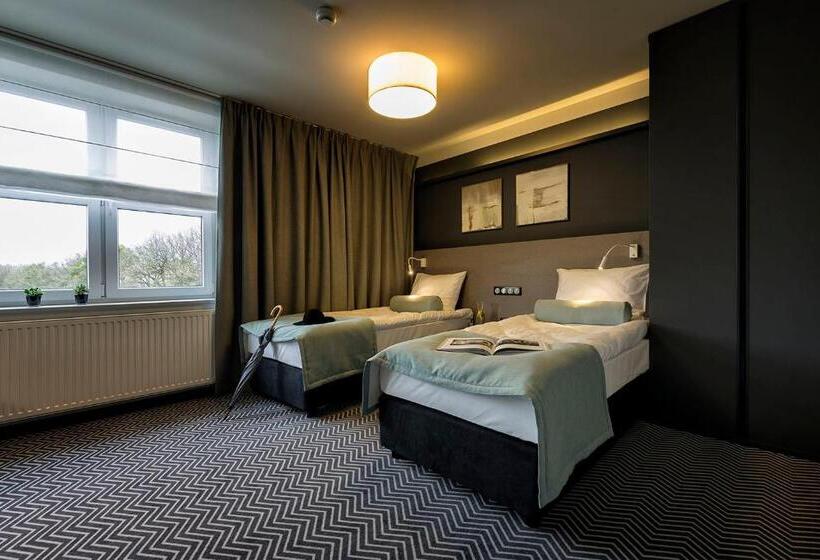 استودیوی استاندارد, So Stay