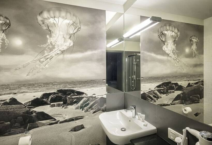 اتاق استاندارد, So Stay