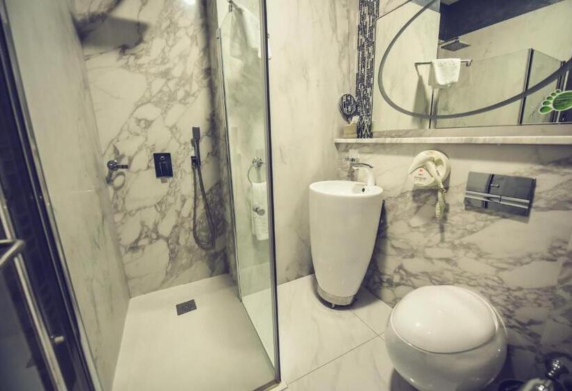 اتاق استاندارد, Spa Ice Resort