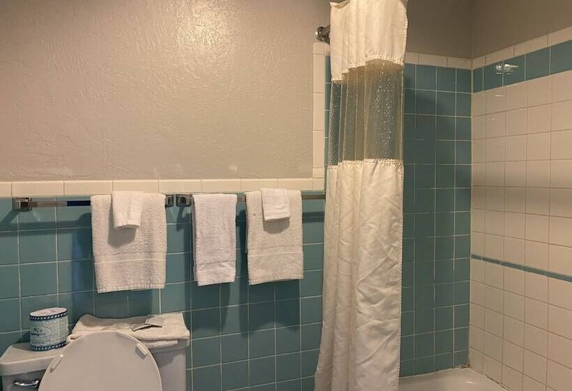 غرفة ديلوكس, Travelodge By Wyndham Farmington Hwy 64