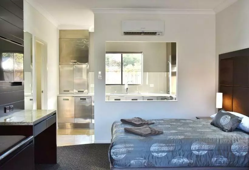 スタンダードルーム, Western Downs Motor Inn