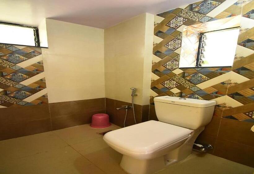 Quarto Triplo Superior, Shell Top