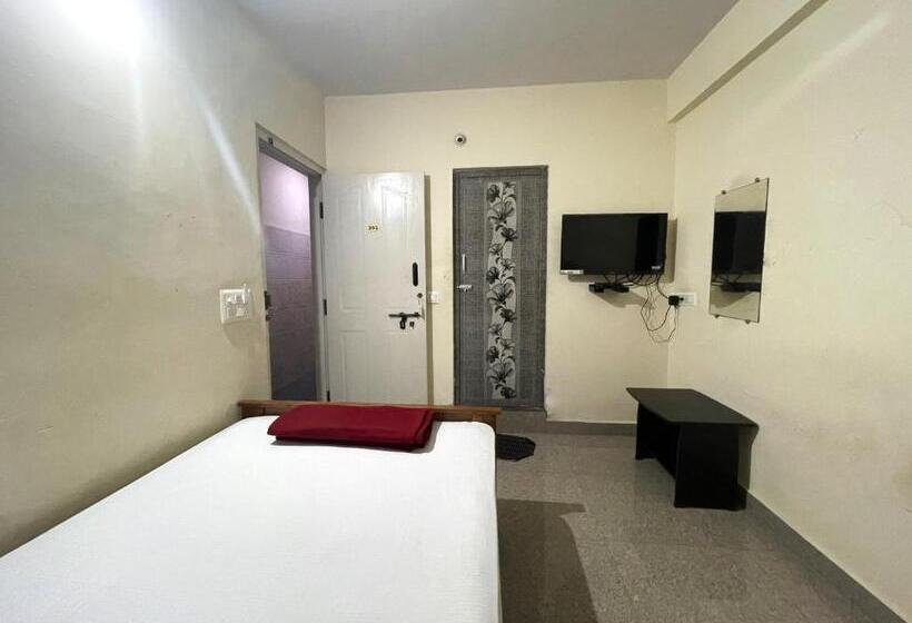 غرفة قياسية, Staymaker Manasu Arcade