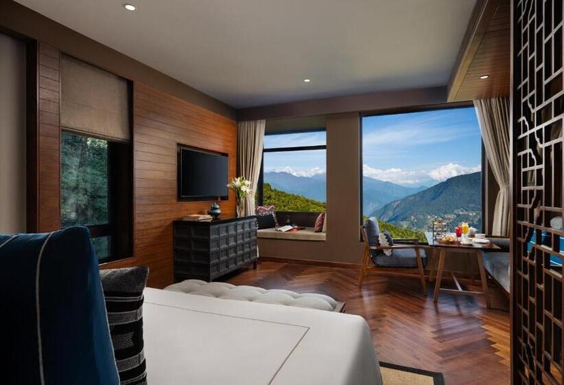 带山景的复式房间, Taj Guras Kutir Resort & Spa, Gangtok