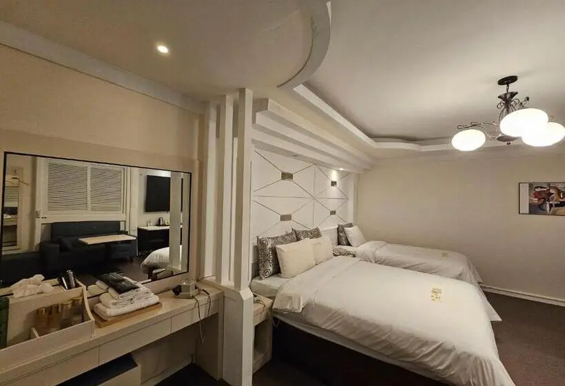 Perhehuone, G7 Daejeon