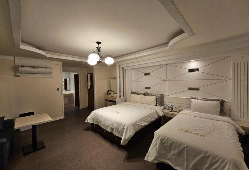 패밀리 룸, G7 Daejeon