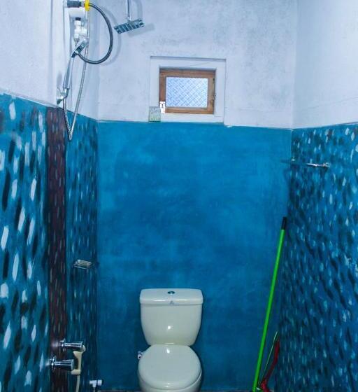 غرفة قياسية مطلّة علي البحيرة, Neembuva Resort