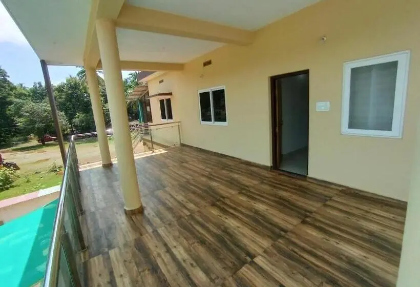 ファミリールーム, Parvati S Homestay