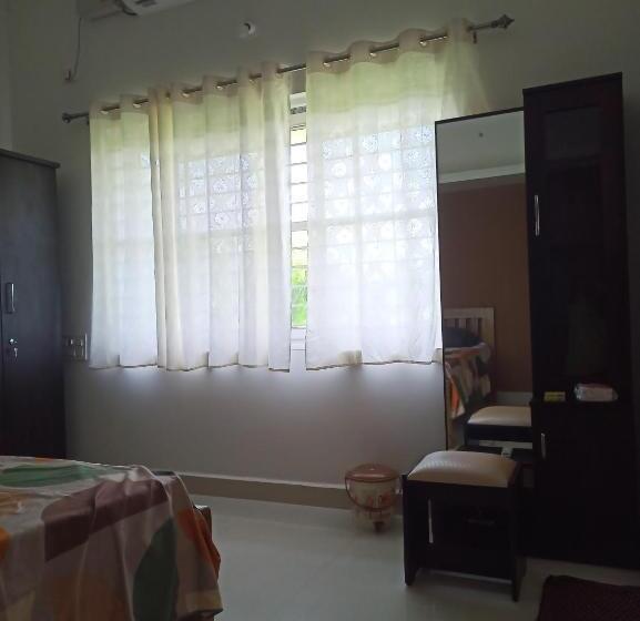 家庭间, Parvati S Homestay