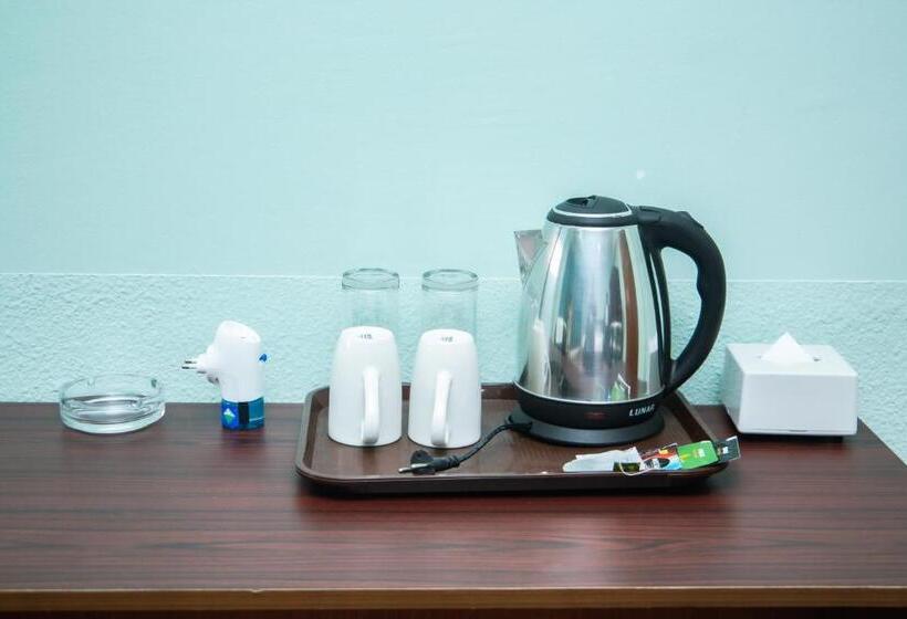 اتاق لوکس با بالکن, Yaksa Hotel Pvt. Ltd