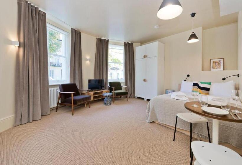 豪华工作室, Vernon House