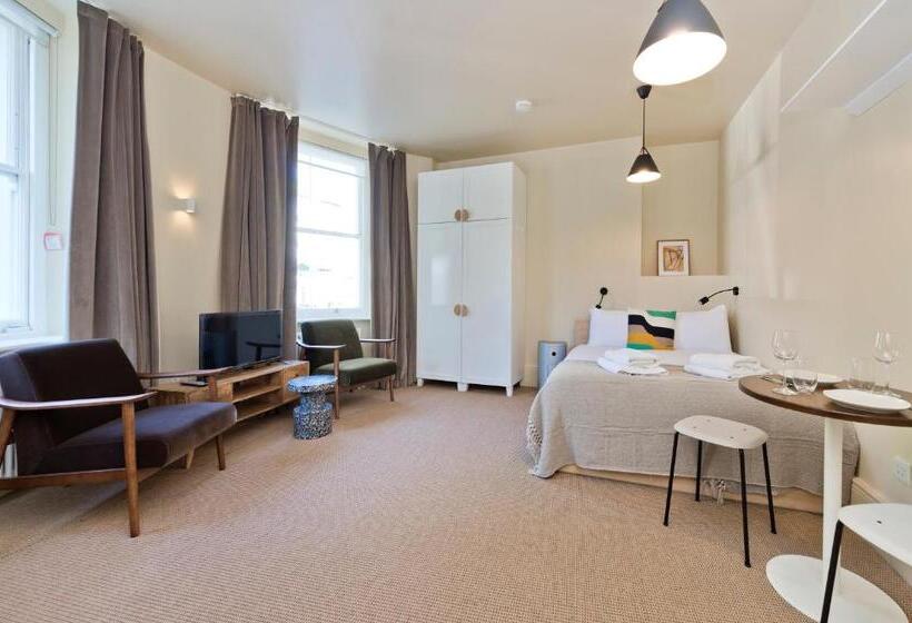 豪华工作室, Vernon House