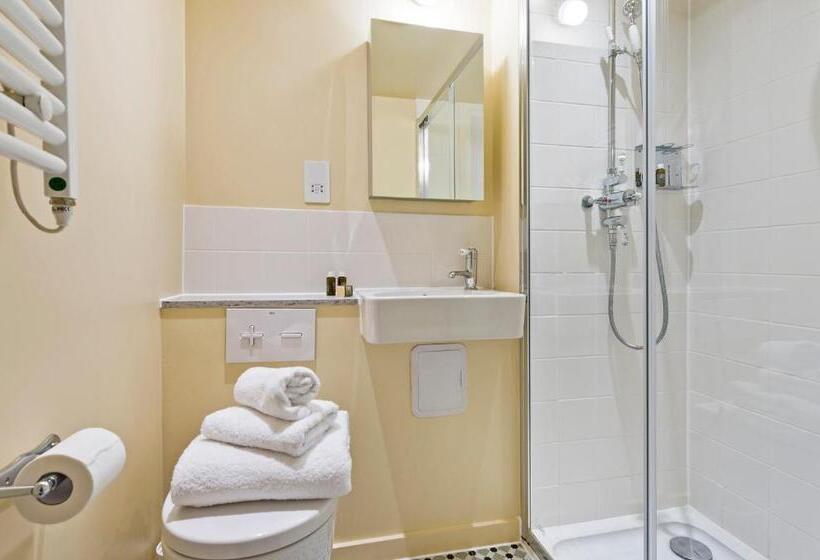 高级工作室, Vernon House