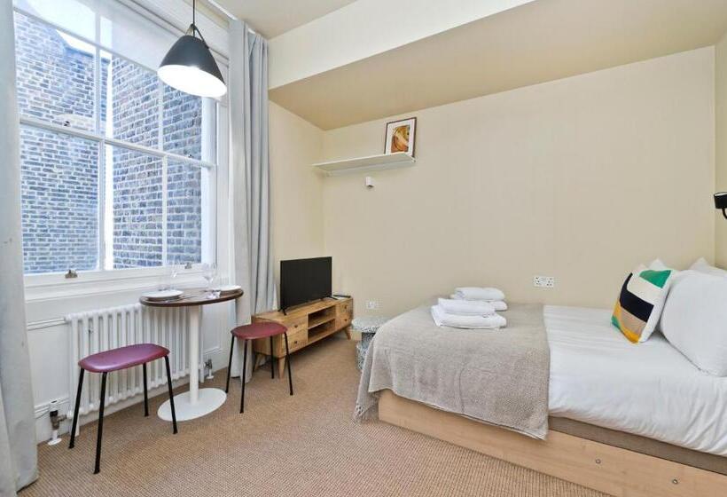 标准工作室, Vernon House