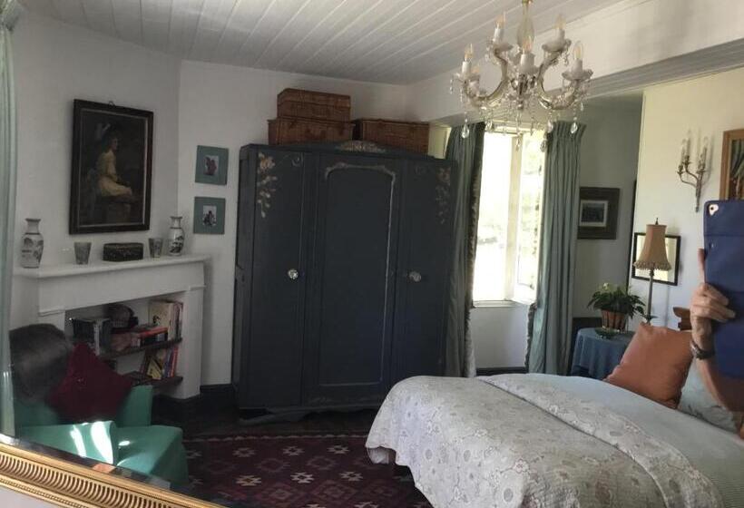 Номер Стандарт, Le Presbytere