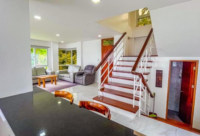 침실 1개 주택, Caliraya Heights Resorts And Events Place