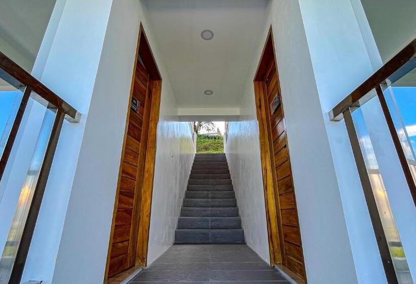 스탠다드 룸, Caliraya Heights Resorts And Events Place