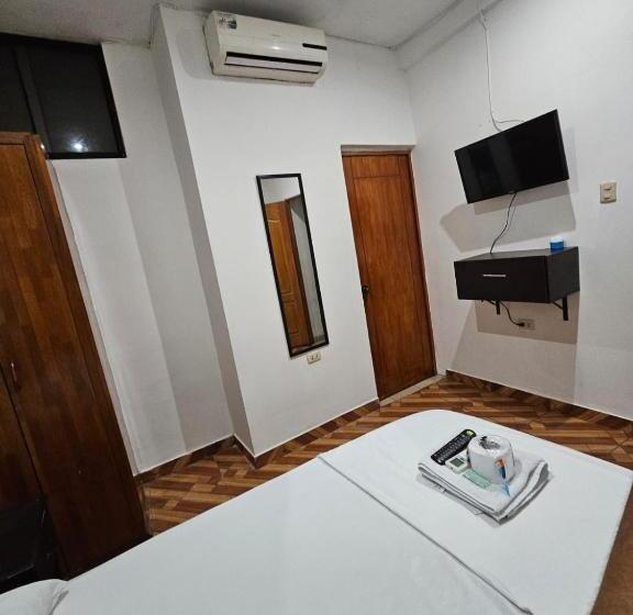 スタンダードルーム, A&r