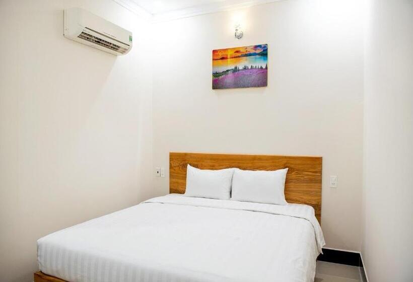 اتاق استاندارد با بالکن, Minh Lâm