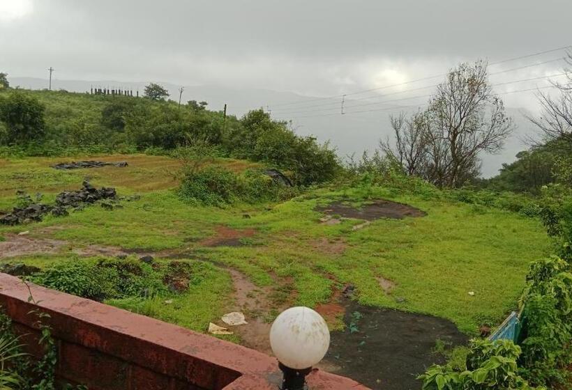 Вилла 1 Спальня, Samarth Cottage By Holiday Villass Mahabaleshwar