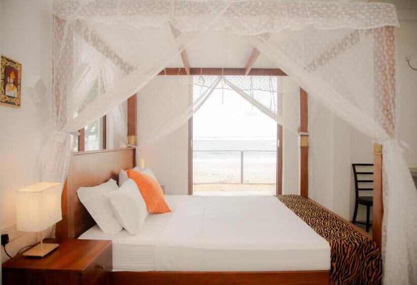 海の見えるスタンダードスタジオ, Sea Crest Beach Villa