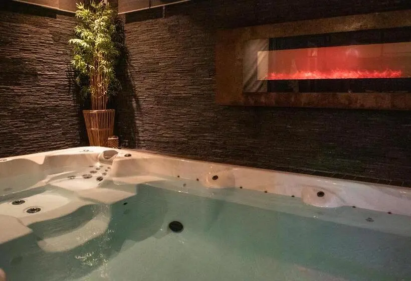 プールビュースタンダードルーム, Suite Wellness