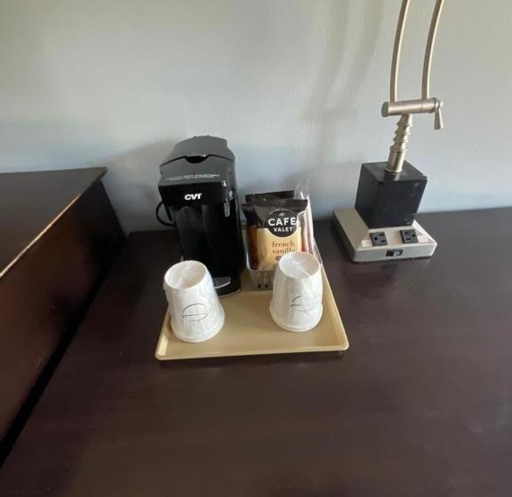 스탠다드 룸 킹사이즈 침대, Sunset Inn