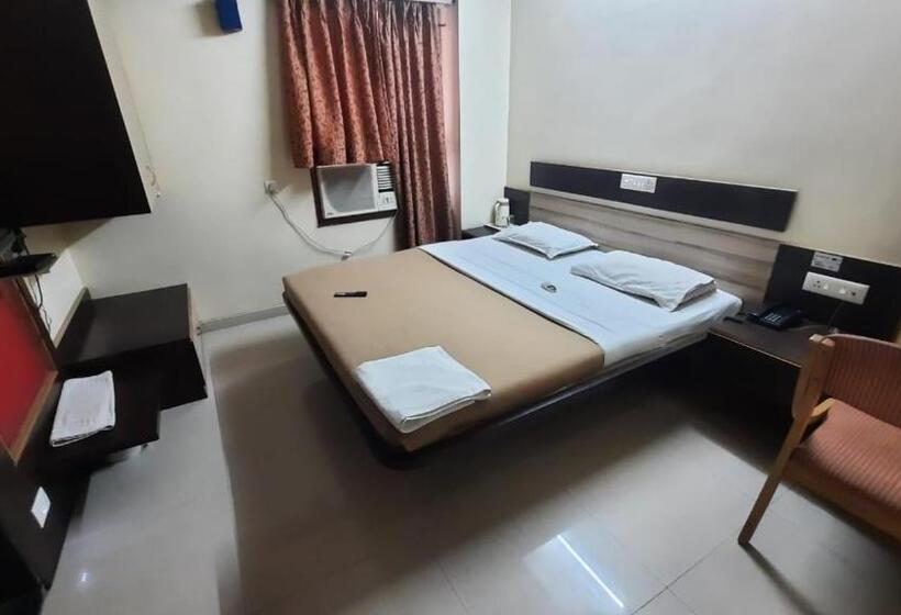 Standardrum, Vishwa Near To Railway Station Kolhapur