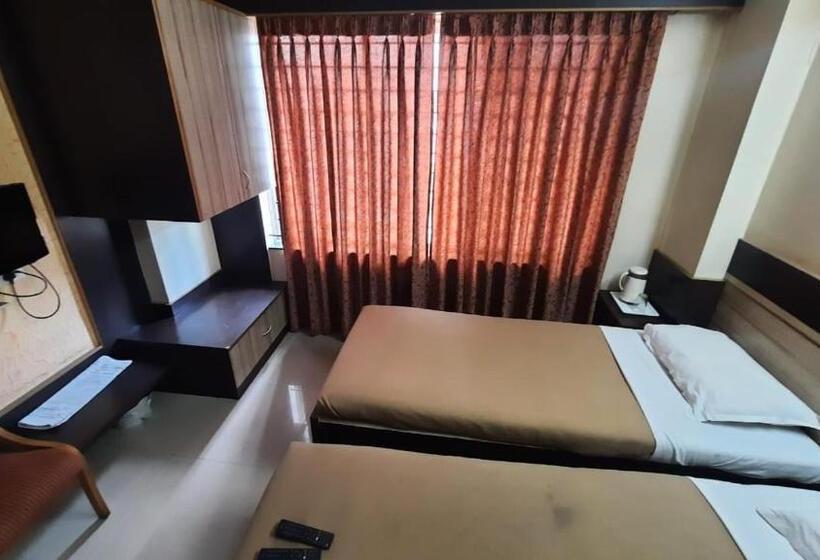 Standardrum, Vishwa Near To Railway Station Kolhapur