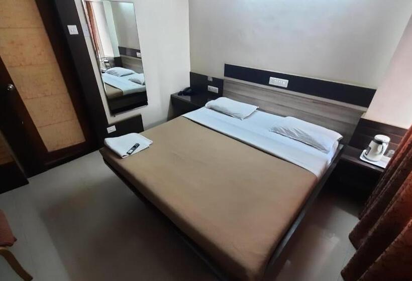 Standardrum, Vishwa Near To Railway Station Kolhapur