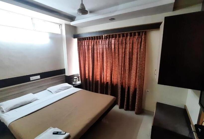 Standardrum, Vishwa Near To Railway Station Kolhapur