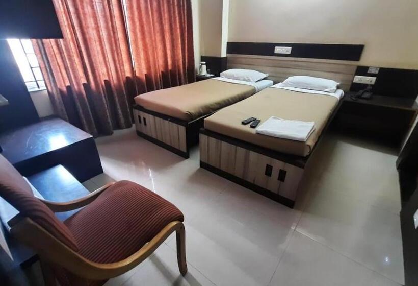 Standardrum, Vishwa Near To Railway Station Kolhapur