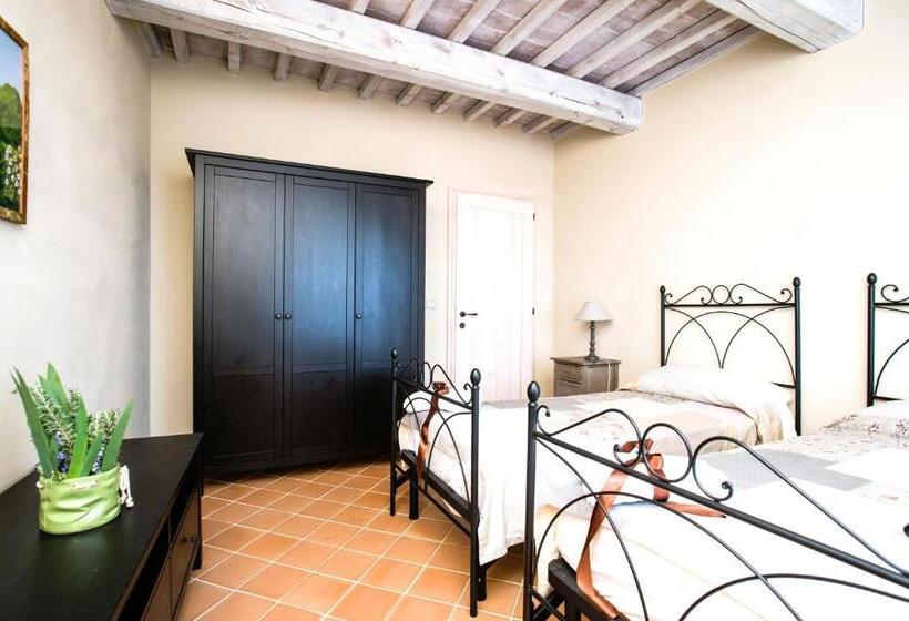 ３ベッドルームアパートメント, Luxury Resort With Swimming Pool In The Tuscan Countryside, Apartments With Private Outdoor Area Wit
