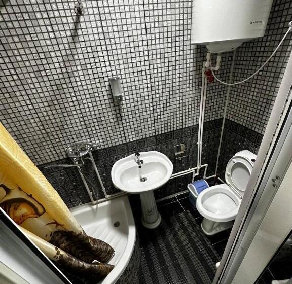 Кровать в Общей Комнате, Alyusuf Guest House