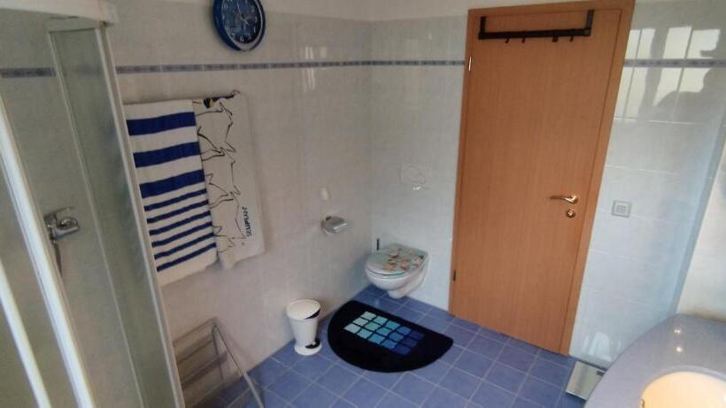 スタンダードルーム, Casa Diana Locarno Cugnasco