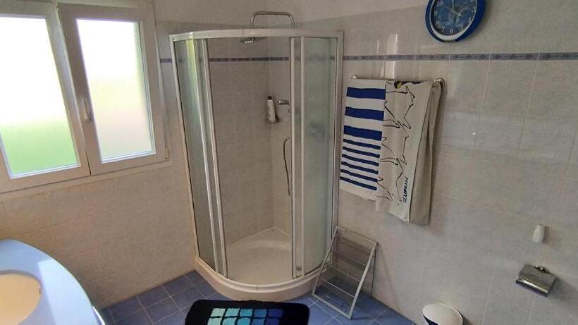 スタンダードシングルルーム, Casa Diana Locarno Cugnasco