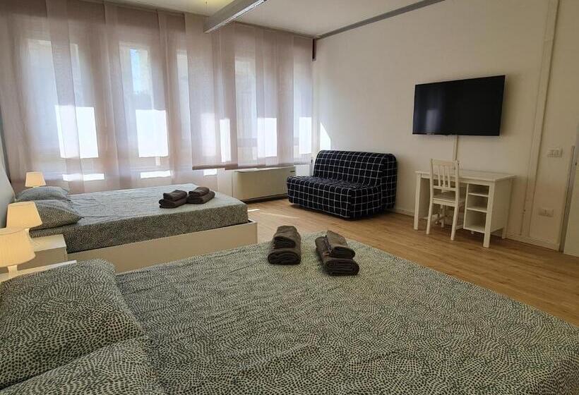 اتاق خانوادگی, Infinity Collection