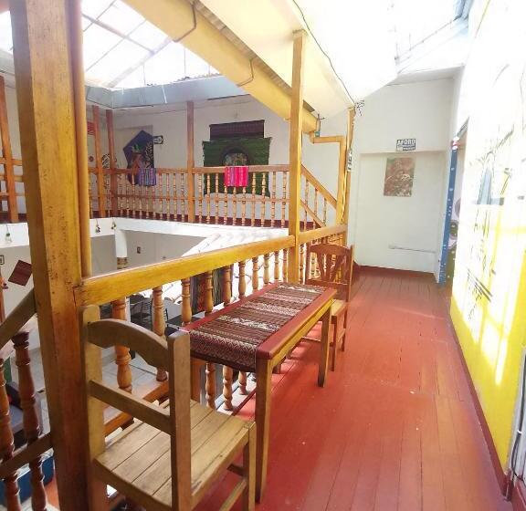 Standardeinzelzimmer, Nissi Wasi