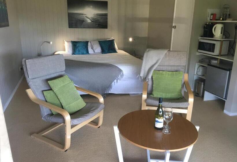 Номер Deluxe Вид на Море Боковой, The Pacific Room, Tapeka Point