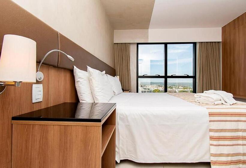 חדר דלוקס לשלושה, Prime Stay   Flats Particulares   Athos Bulcão