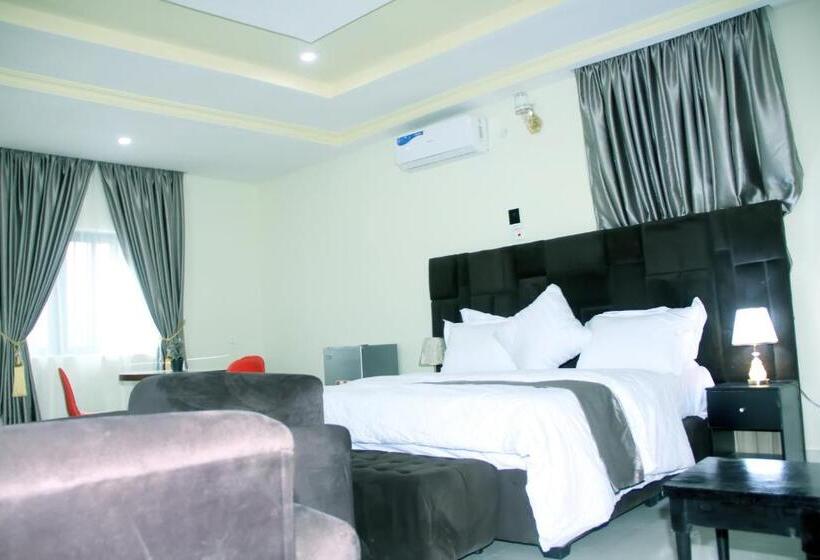 استودیوی استاندارد, Silverzb Resort