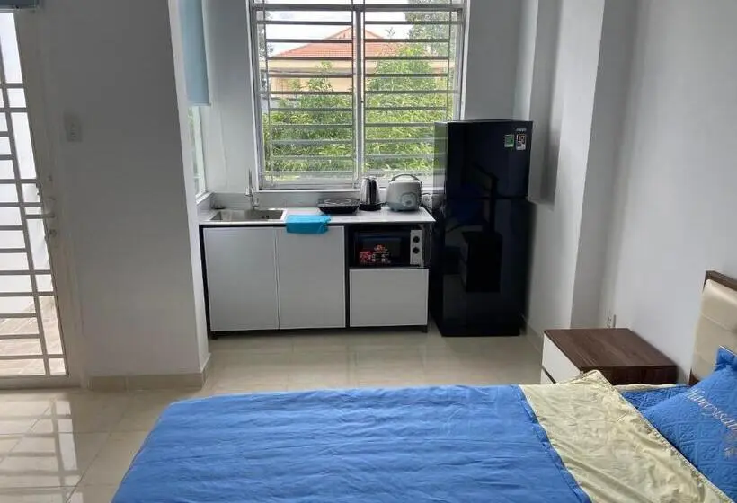 اتاق استاندارد با بالکن, Sol House Saigon Airport
