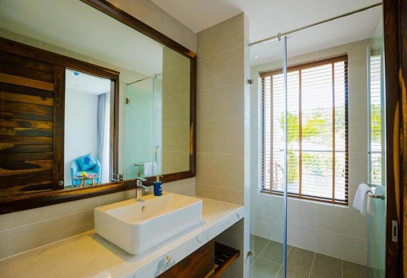 اتاق لوکس با بالکن, Asteria Mui Ne Resort