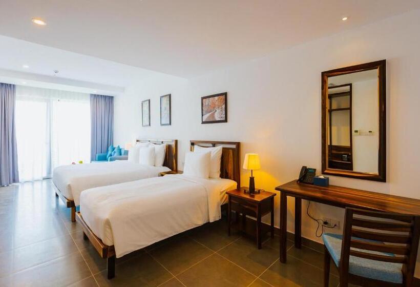 اتاق استاندارد با چشم‌انداز دریا, Asteria Mui Ne Resort